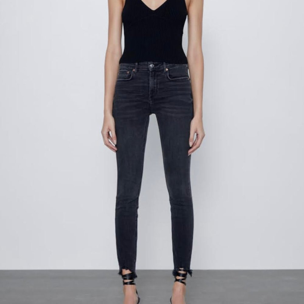 ZARA Jeans | Size 2 | Premium Skinny